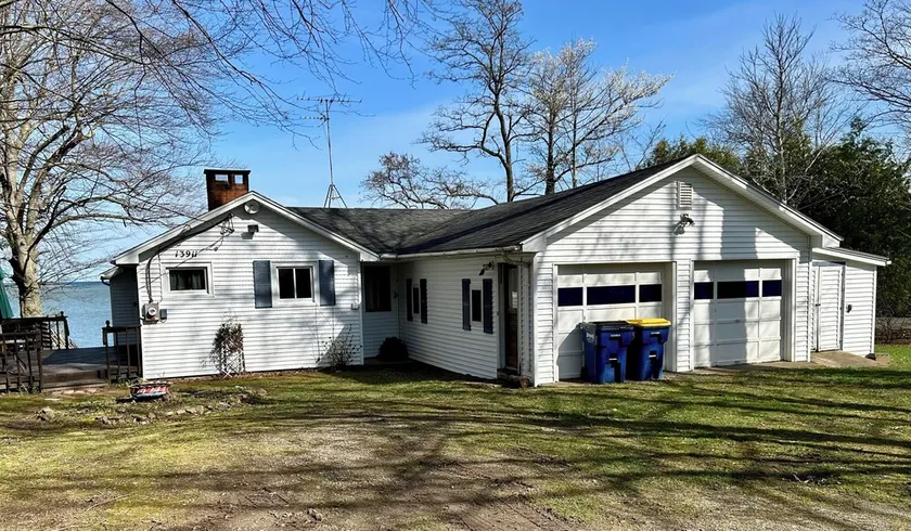 Fair Haven 3BR Bay Front Family Cottage  - Image 1