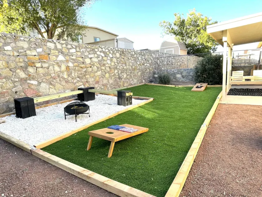 • Spacious Family Home • Fort Bliss • Full Kitchen • Games• Dog Friendly - Image 1