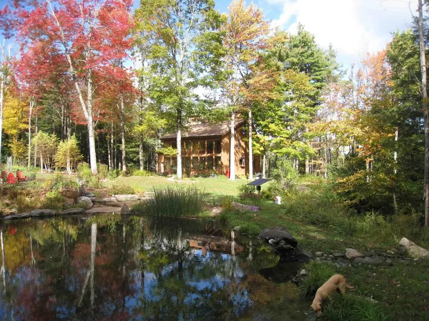 En ægte Shangri-La-Country tilbagetog W / Pond, haver og enorme dæk og udsigt - Image 1