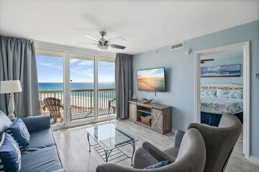 Vue dégagée sur l'océan, 2 chambres, 12e étage Pelican Beachfront - Image 1