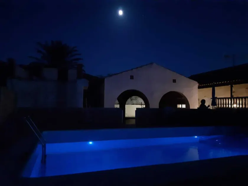 Casa con Piscina - Image 1