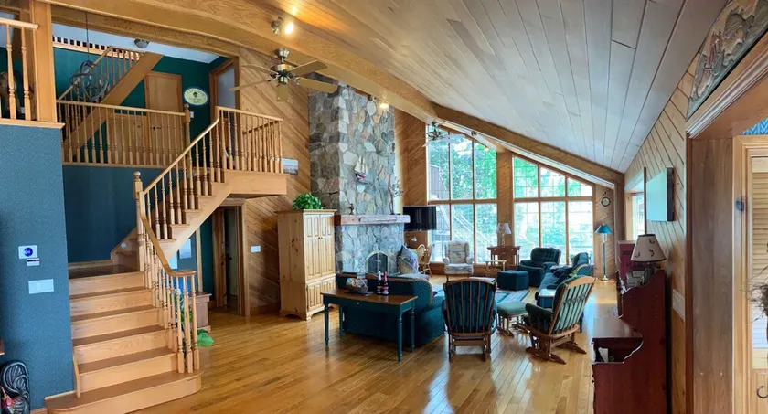 LONG POINT - DOCKSIDE HAVEN  sleeps 12-15 dock kayaks beach, Unique Multi-family cottage in a quiet ... - Image 1