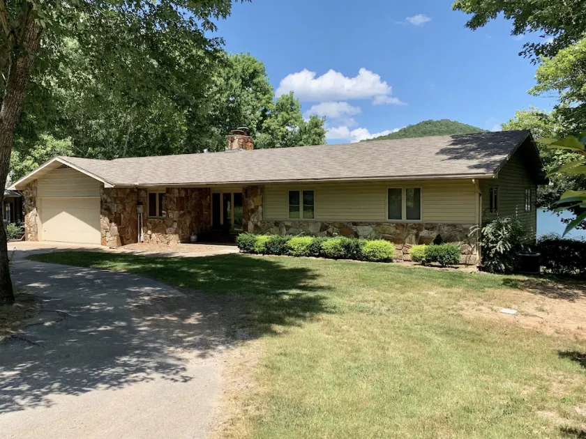 6 soveværelser Home - Lake Front, Table Rock Lake, Mo. - Image 1