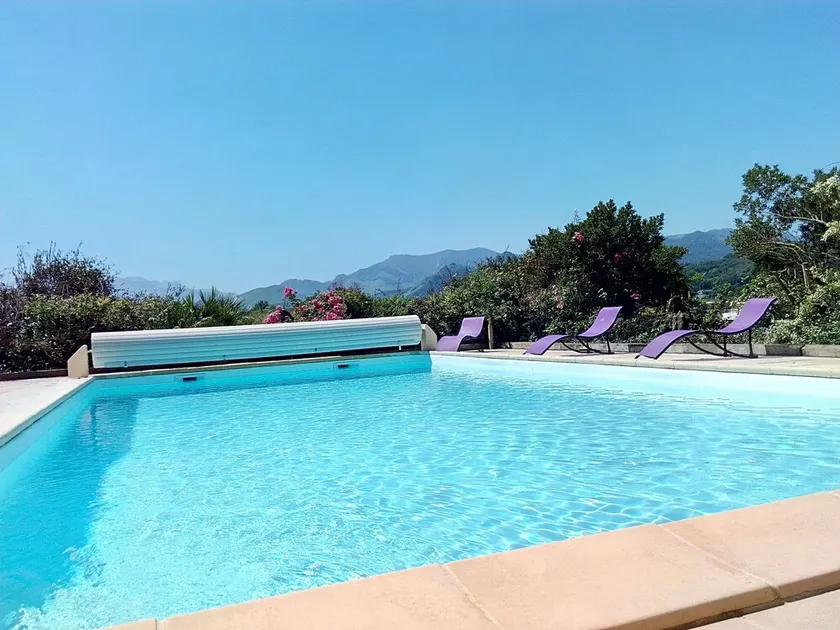 Bed and breakfast at the farm, Lourdes, Pyrenees, ANOUSTA - Image 1