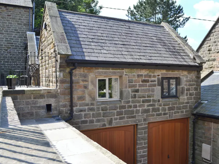 1 bedroom accommodation in Curbar, near Bakewell - Image 1