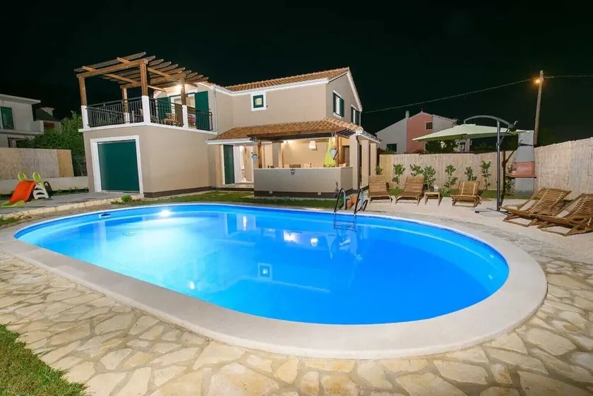 Holiday Home Lorena Split - Image 1