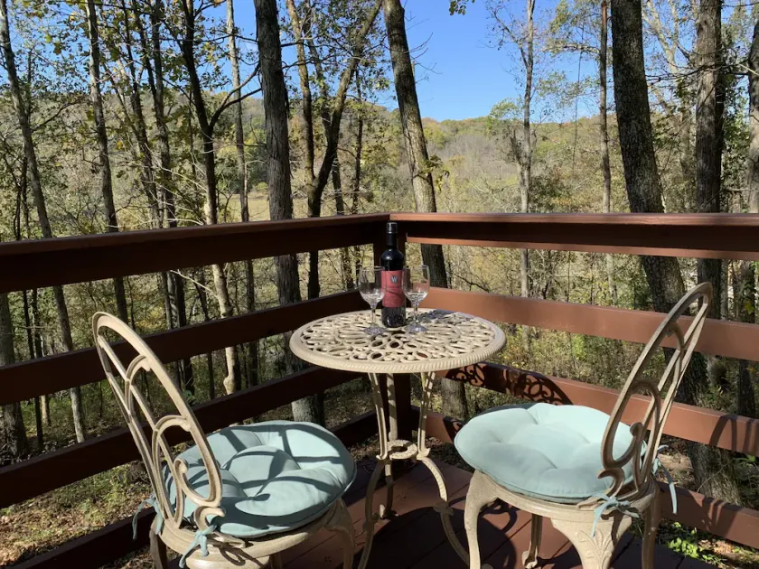 Pecan Valley Cabin - 10 private Morgen in Nashville - Image 1