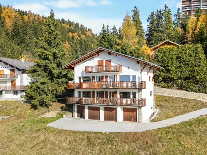 Apartment Les Aiguilles Vertes Rez inférieur by Interhome - Image 1