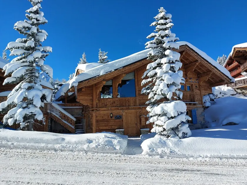 Authentischer Familienchalet mit Spa in Courchevel 1850 - Image 1