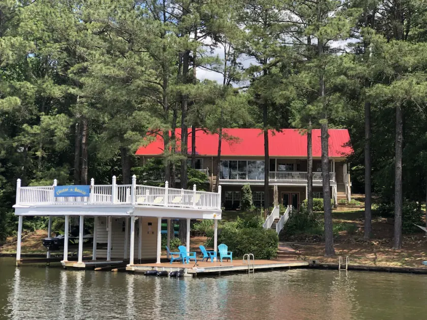 Vues incroyables! Kayaks! Énorme Dock w / jump gate! Table de billard et ping-pong! - Image 1