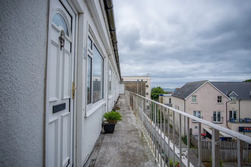 Harbour Court - 2 Bedroom Apartment - Saundersfoot - Image 1