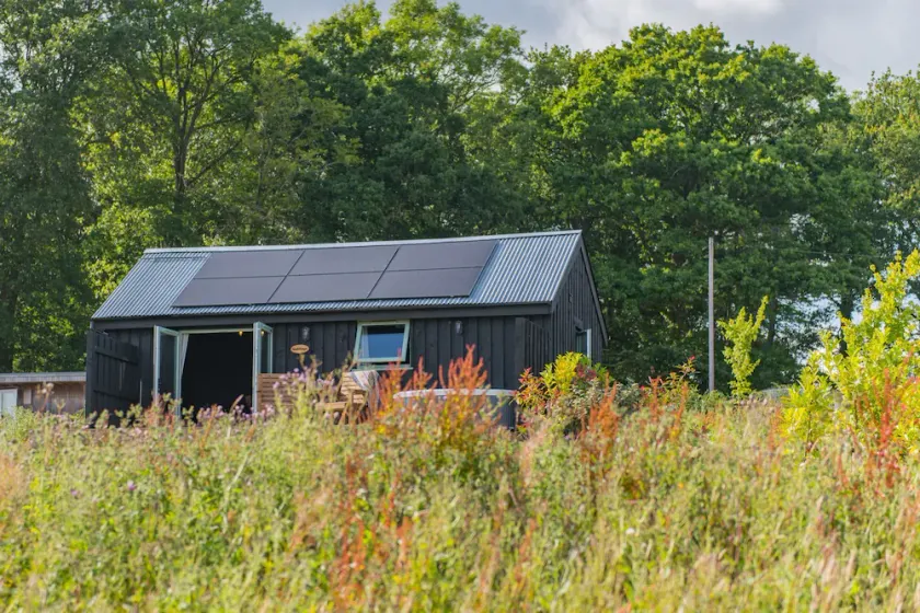 Goldings -  a holiday let by Bloom Stays that sleeps 3 guests  in 1 bedroom - Image 1