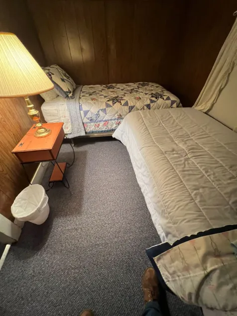 Cozy convenient home, private access to the Salmon River. - Image 1