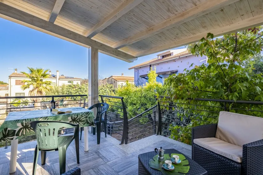 Casa vacanze Appartamento LaTorre con balcone, terrazza e giardino in comune - Image 1
