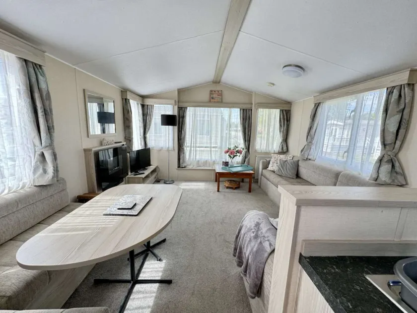 Sweet Pea Pet Friendly Lodge - Image 1