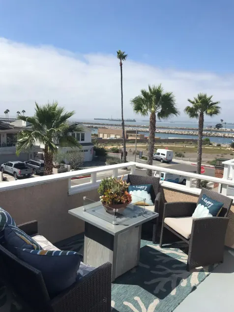 \"California Dreaming\" L'été, c'est l'heure de la plage 🌴 Steps to Sand + Disney Close! - Image 1