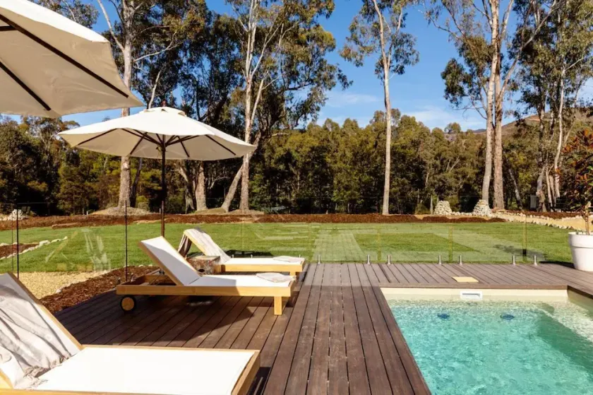River Run - This Resort-like executive retreat gives seclusion and magnificent bushland views. - Image 1