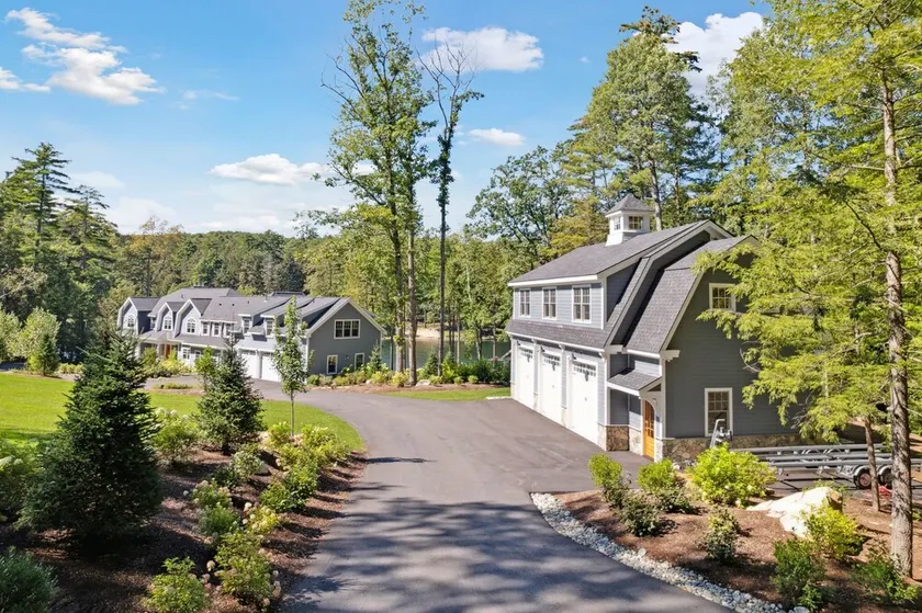 Amazing Waterfront Estate; über 2. 5 private Morgen mit über 260 Ft der Küste - Image 1