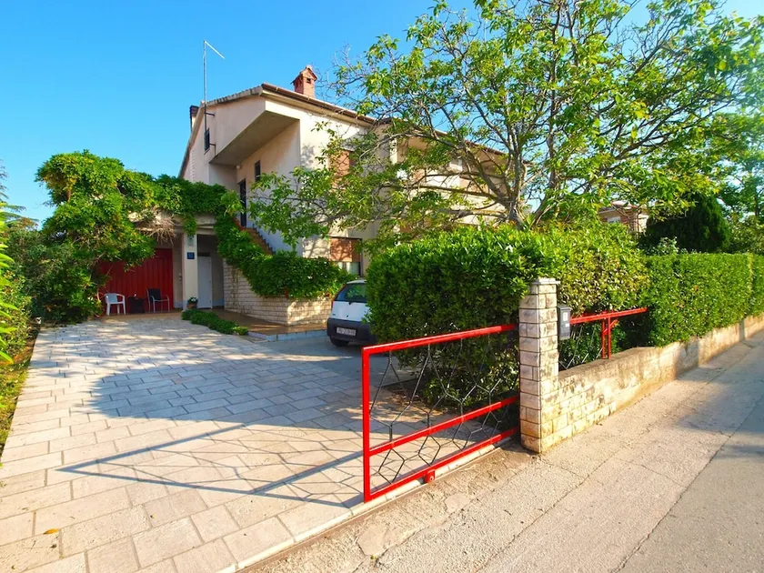 Apartment 1565/16009 (Istria - Medulin), 1000m from the beach - Image 1