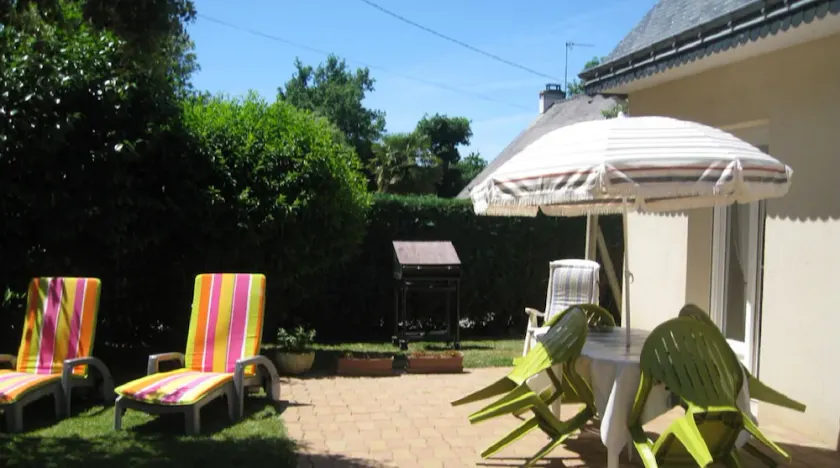 House in a cul-de-sac, very quiet village in Sarzeau enclosed garden - Image 1
