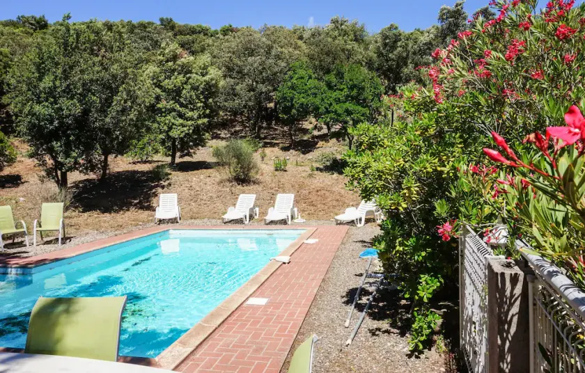 Awesome Home In Pierrerue - Image 1