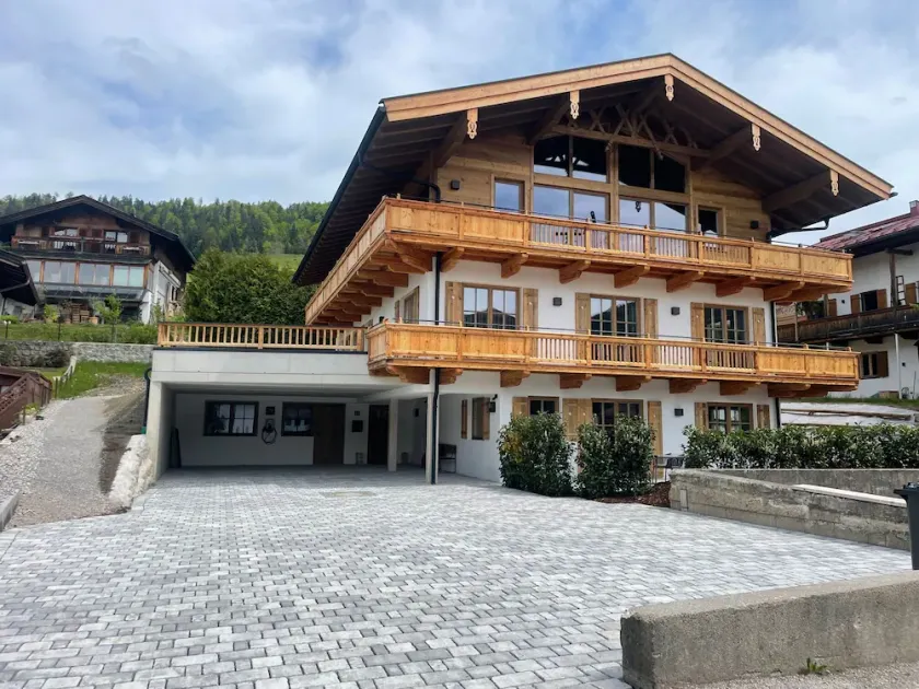 Luxury Chalet in the Alps - Image 1