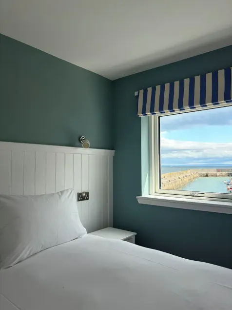 Shore Hotel - Image 1