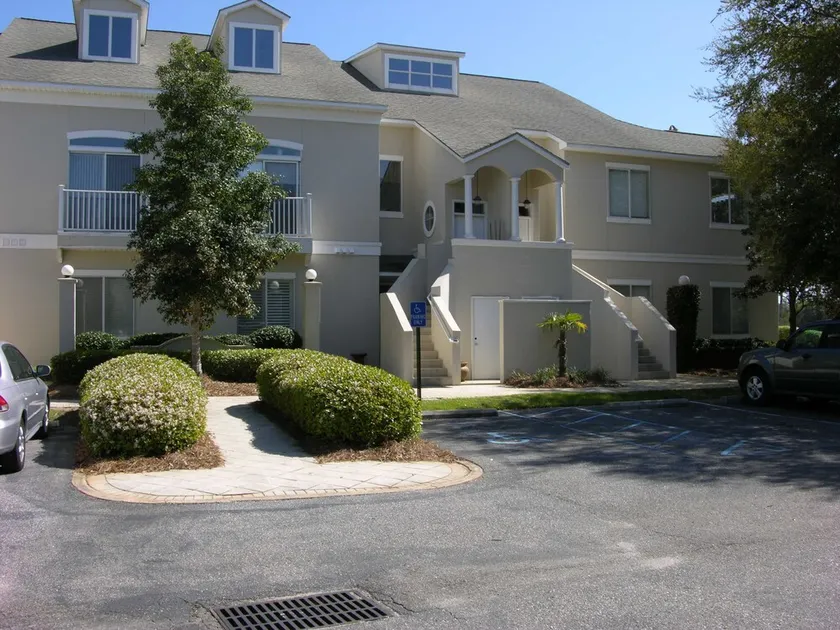 Luxury 3 bedroom 3 bath Condo on Golf Course - Image 1