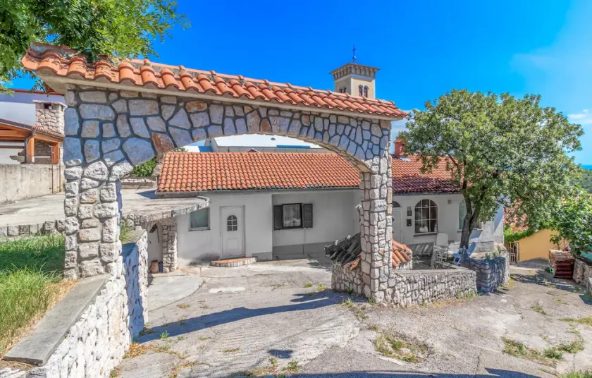 Tolles Haus mit 3 Schlafzimmern in Praputnjak - Image 1