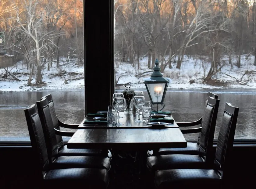 Black Bass Hotel - Image 1