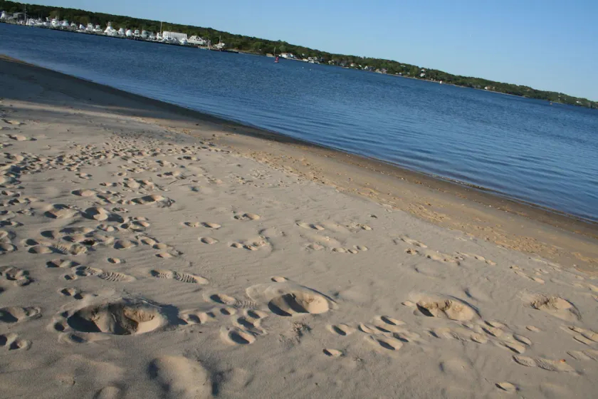 Hamptons Waterfront - På en sandstrand - slap af og komme ud! (SH) - Image 1