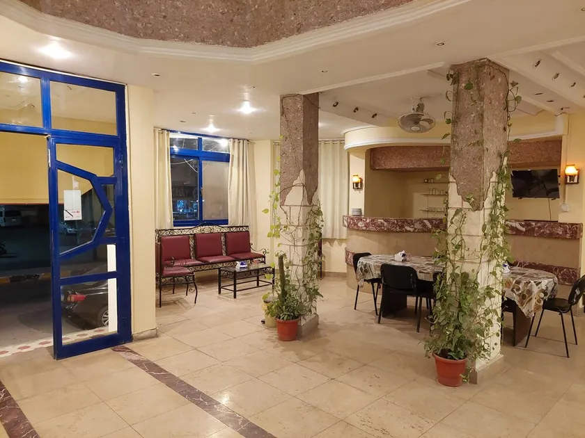 Canary Hotel - Image 1