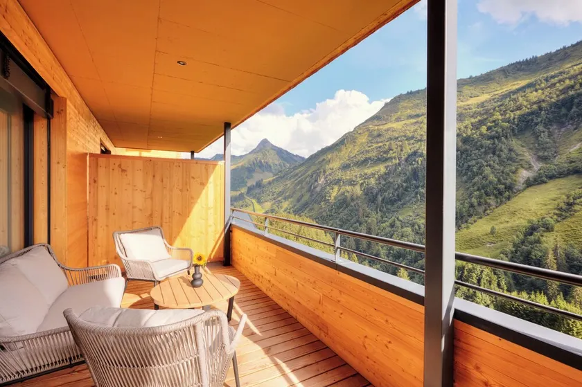 Alpenstolz Damüls Haus 1 - Stilvoll urlauben in den Bergen - Image 1