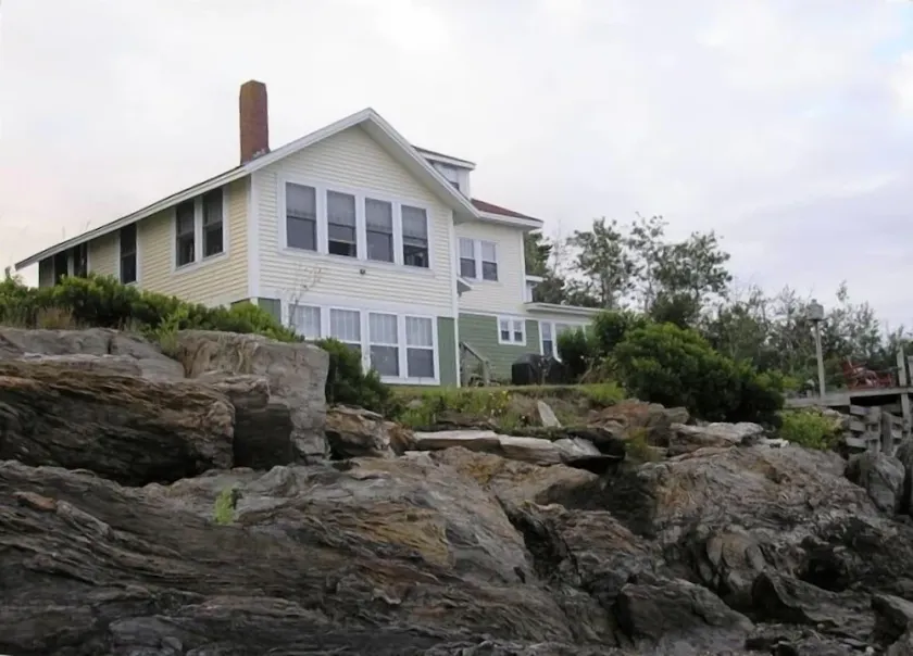 Waterfront Family Compound Bungalow am schönen Potts Harbour - Image 1