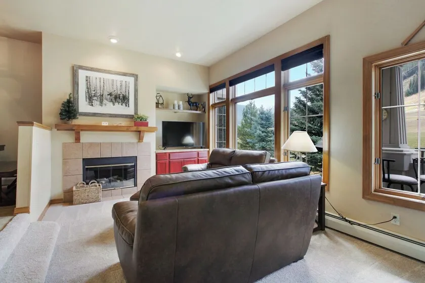 Elk Run 3 Bedroom Townhome #7 by RedAwning - Image 1