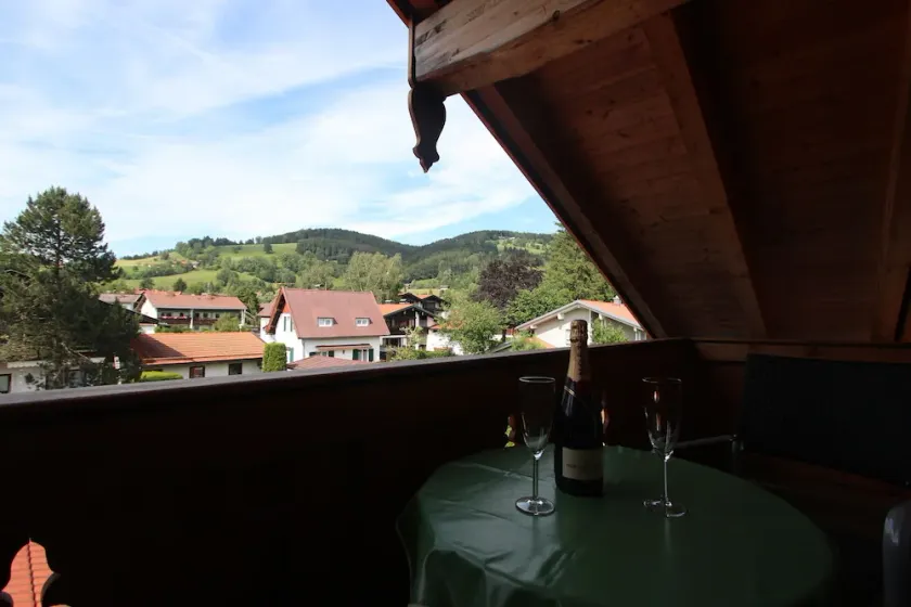 Alpine apartment with balcony great view - Image 1