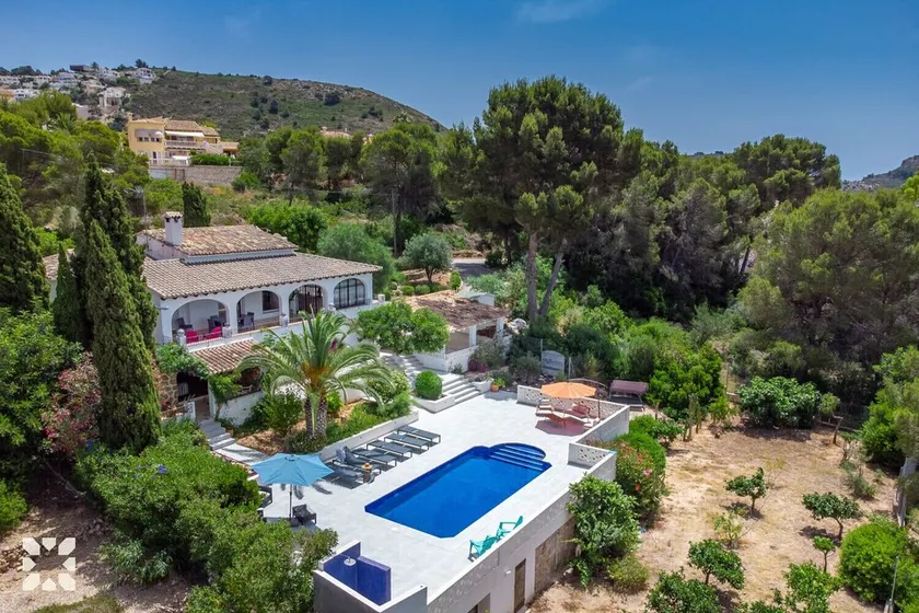 Villa Corasol by Abahana Villas - Image 1