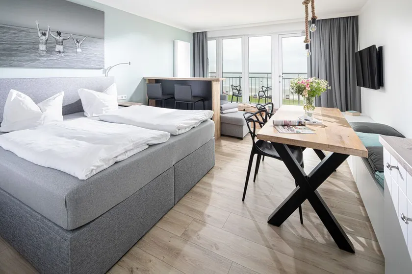 Top Meerblick, Einraumwohnung Kaiserhof 312, modern, direkt am Strand - Image 1