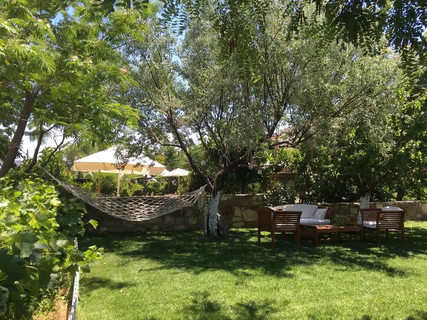 Bozcaada Kırlı Otel - Image 1