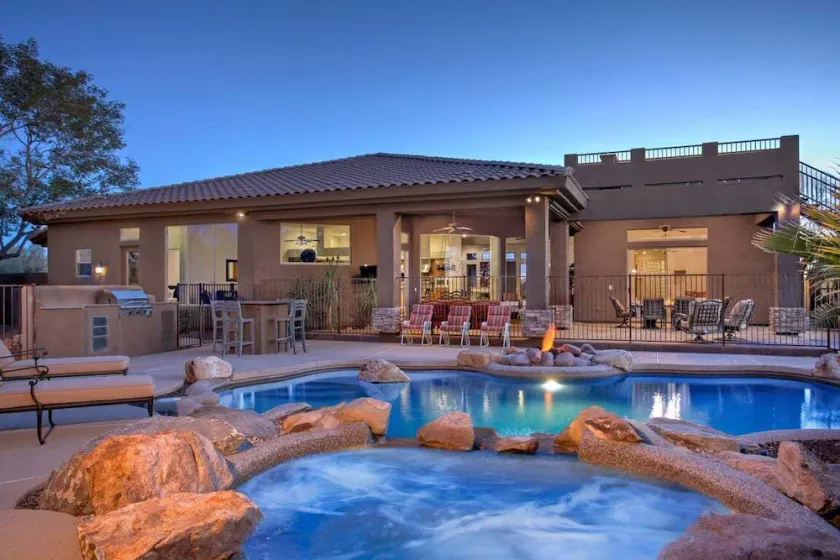 New Listing! Custom Home on 2 ACRES+ True Indoor-Outdoor Super Private Living! - Image 1