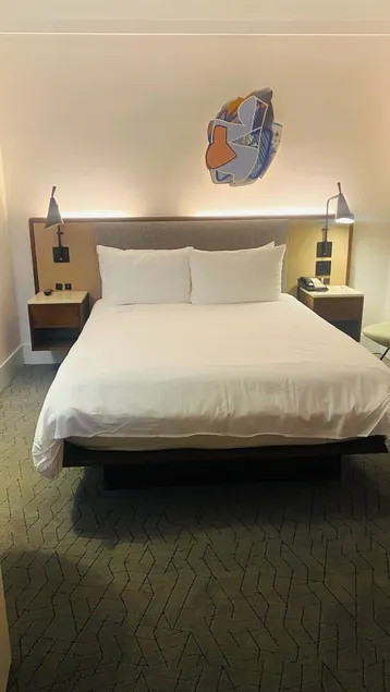 Double Tree Hotel Ghana - Image 1