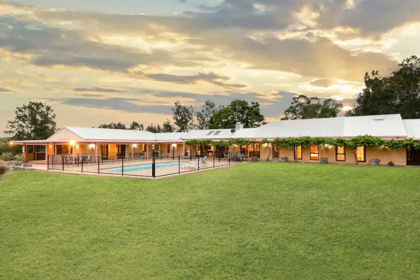 Villa Vigneto, formerly known as Gabriel's Paddock - Pokolbin, Hunter Valley - Image 1
