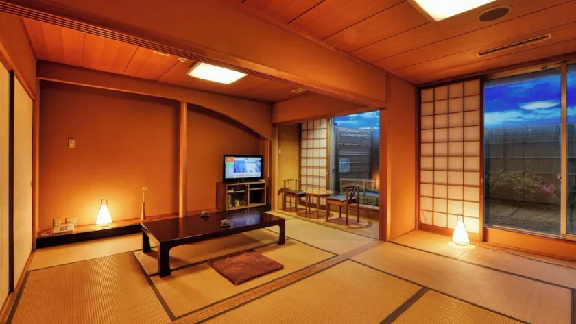 Plaza Hotel Mutsu - Image 1