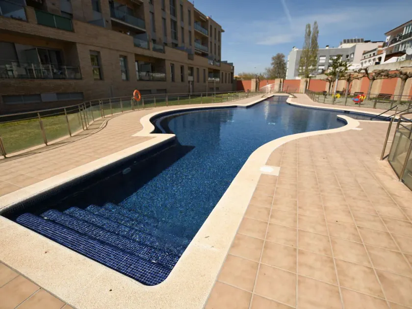 Cosy apartment for 4 guests with WIFI, pool, TV, terrace and pets allowed - Image 1