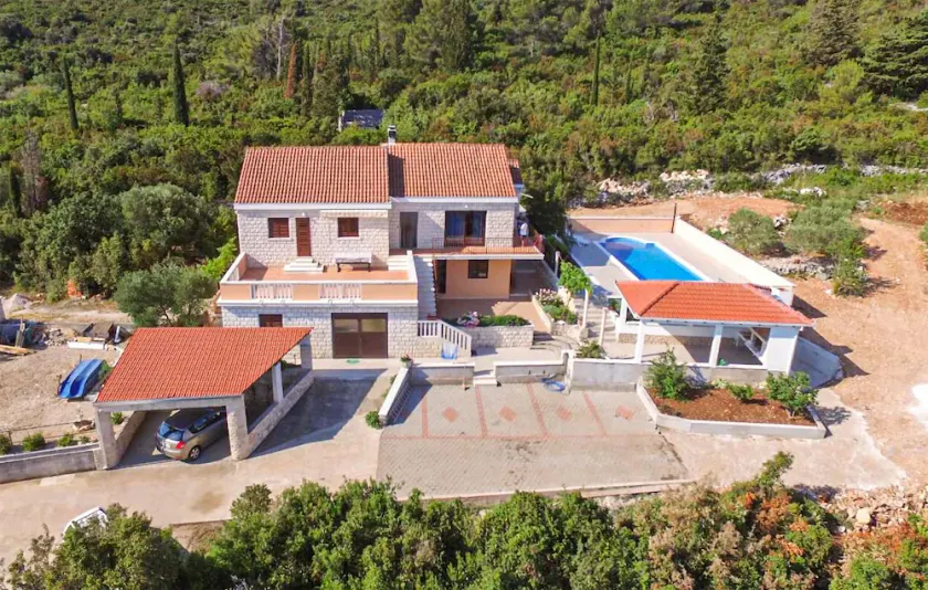 Apartment Posa - Image 1