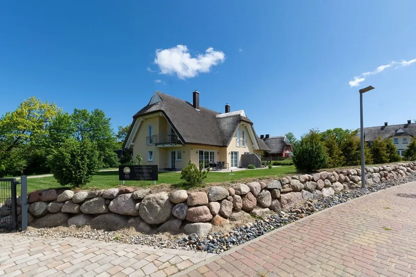 Strandvilla Babette - Balo B, Direkt am Meer, mit Sauna - Haushälfte B - Image 1