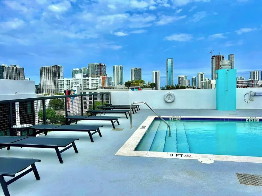 Wynwood Condo - Rooftop Pool & Art District Views - Image 1