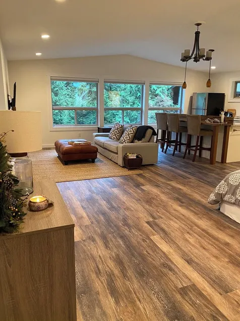 Lake Samish Cabin Loft - Image 1
