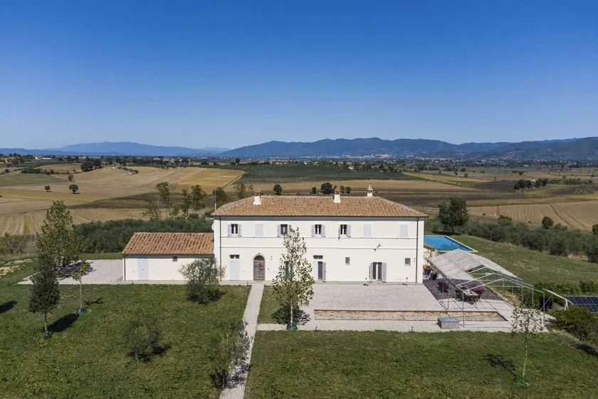 Villa Farneta by Mmega - Image 1
