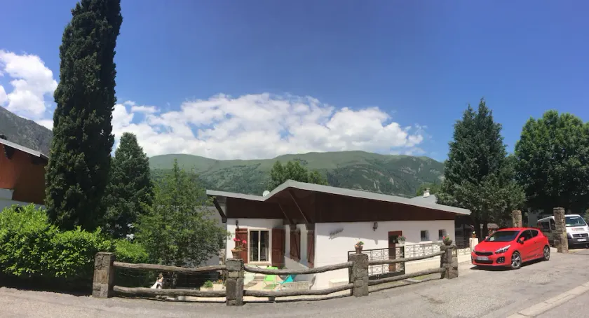 Beautiful cottage south central Saint-Lary - Image 1